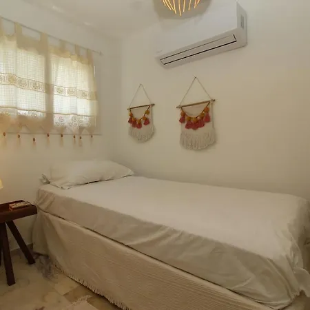 Private Pool Cem בודרום