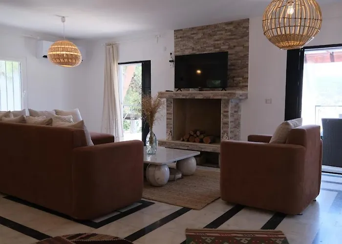 Private Pool Cem Вилла *