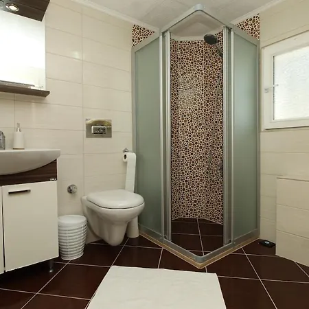 Private Pool Cem Villa *