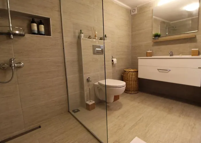 فيلة Private Pool Cem